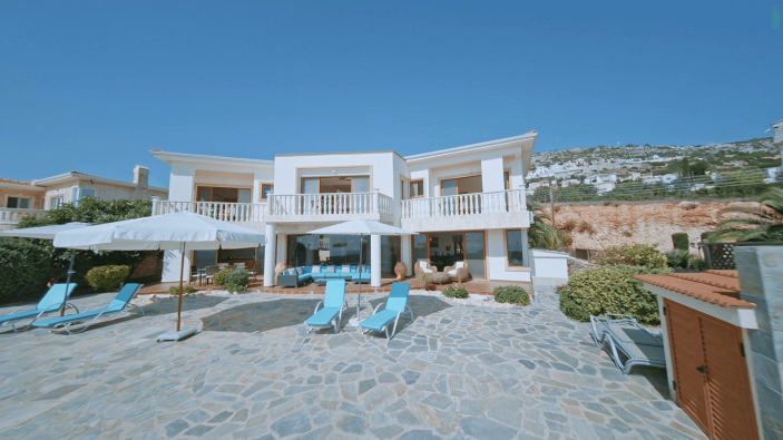 Peyia Boutique Villa